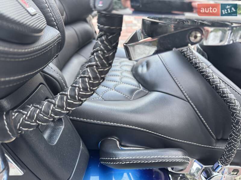 Мотоцикл Круизер Honda GL 1800 Gold Wing 2008 в Днепре фото 7 Мотоцикл Круизер Honda GL 1800 Gold Wing 2008 в Днепре