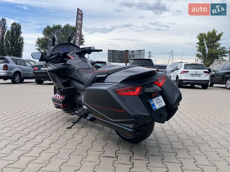 Мотоцикл Круизер Honda GL 1800 Gold Wing 2020 в Киеве фото 6 Мотоцикл Круизер Honda GL 1800 Gold Wing 2020 в Киеве
