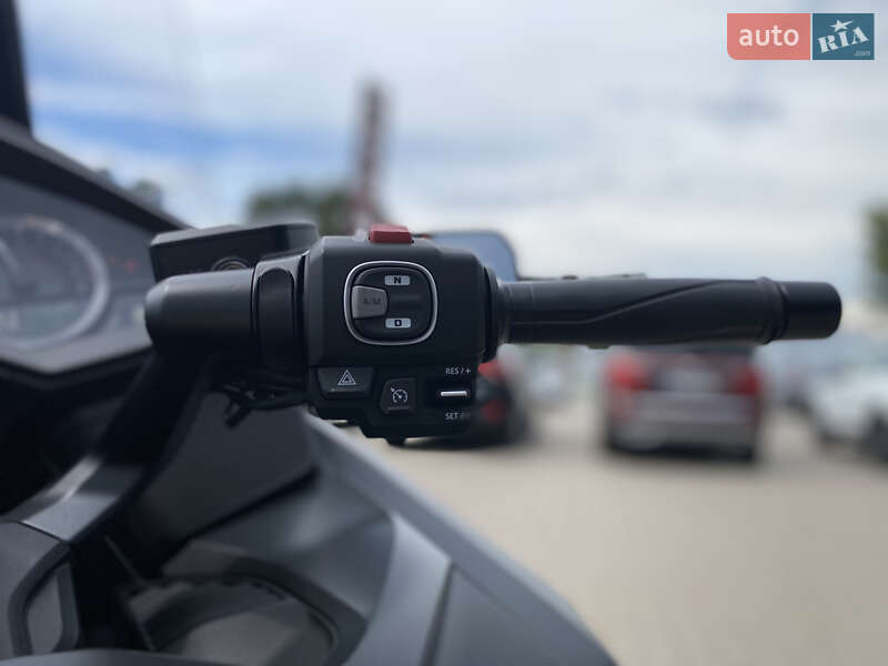 Мотоцикл Круизер Honda GL 1800 Gold Wing 2020 в Киеве фото 13 Мотоцикл Круизер Honda GL 1800 Gold Wing 2020 в Киеве