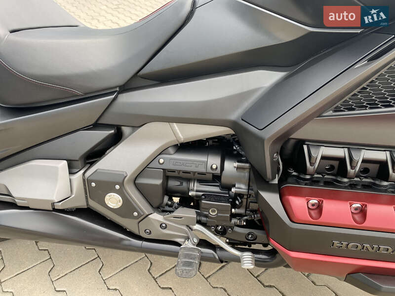 Мотоцикл Круизер Honda GL 1800 Gold Wing 2020 в Киеве фото 29 Мотоцикл Круизер Honda GL 1800 Gold Wing 2020 в Киеве