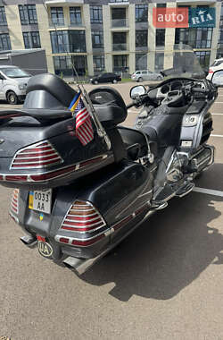 Мотоцикл Круизер Honda GL 1800 Gold Wing 2005 в 
