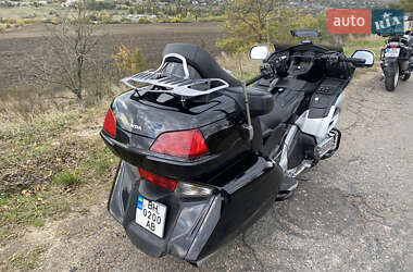 Мотоцикл Туризм Honda GL 1800 Gold Wing 2012 в  фото 4 Мотоцикл Туризм Honda GL 1800 Gold Wing 2012 в