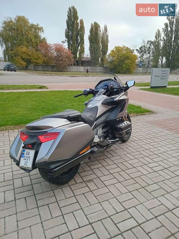 Мотоцикл Туризм Honda GL 1800 Gold Wing 2020 в Киеве фото 9 Мотоцикл Туризм Honda GL 1800 Gold Wing 2020 в Киеве