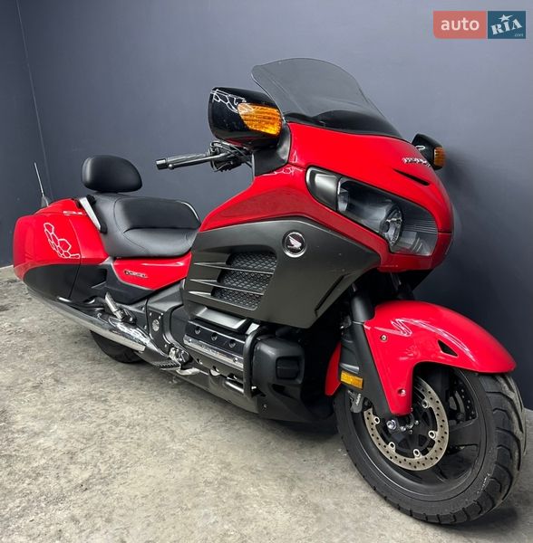 Honda GL 1800 Gold Wing 2013