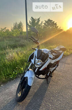Мотоцикл Многоцелевой (All-round) Honda GLR 125 2015 в Васищево