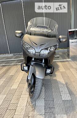 Мотоцикл Круизер Honda Gold Wing F6B 2016 в Ужгороде