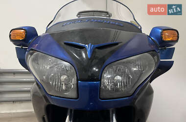Мотоцикл Туризм Honda Gold Wing GL 1800 2012 в 