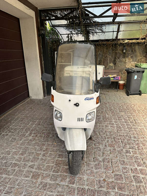 Мопеды Honda Gyro Canopy 2002 в Киеве
