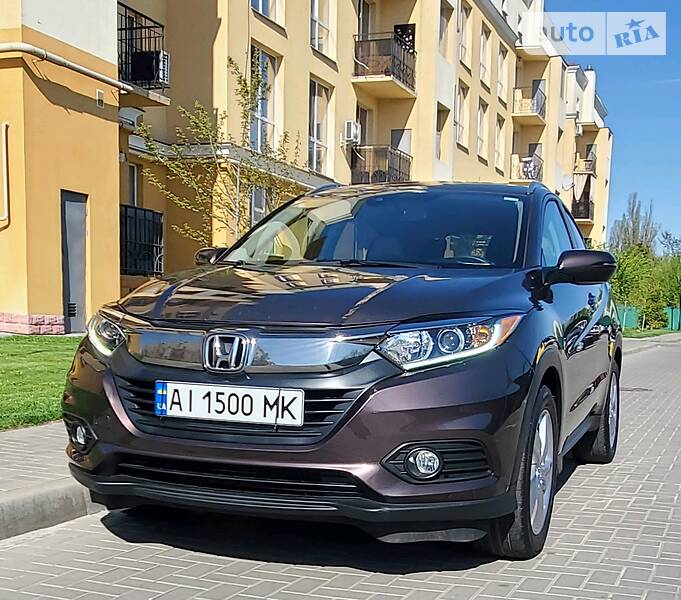 Внедорожник / Кроссовер Honda HR-V 2019 в Киеве