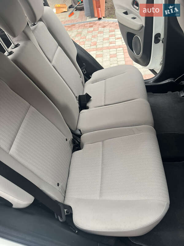 Позашляховик / Кросовер Honda HR-V 2015 в Вінниці