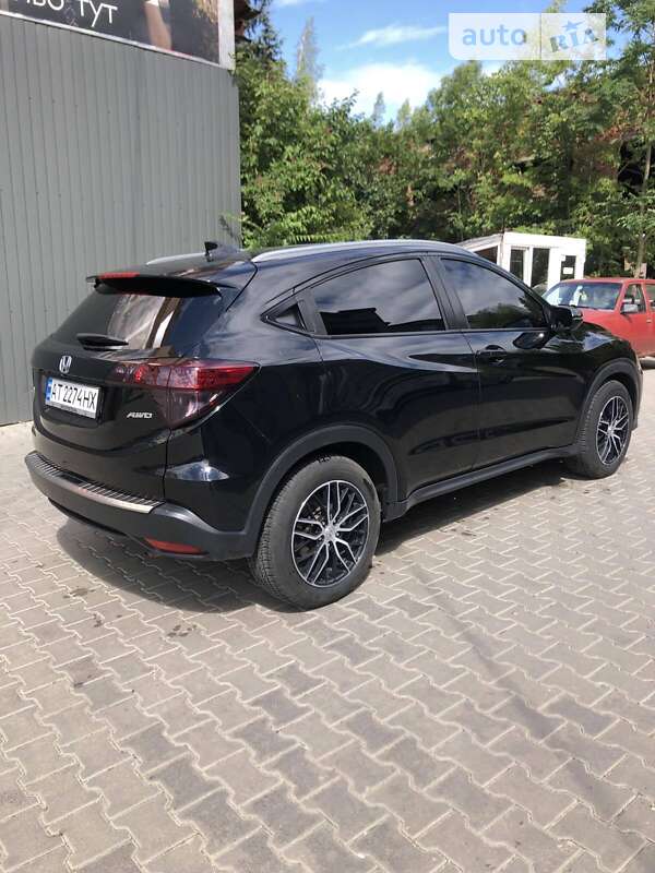 Внедорожник / Кроссовер Honda HR-V 2016 в Коломые
