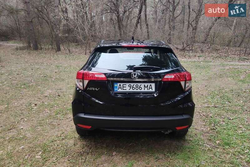 Внедорожник / Кроссовер Honda HR-V 2019 в Киеве