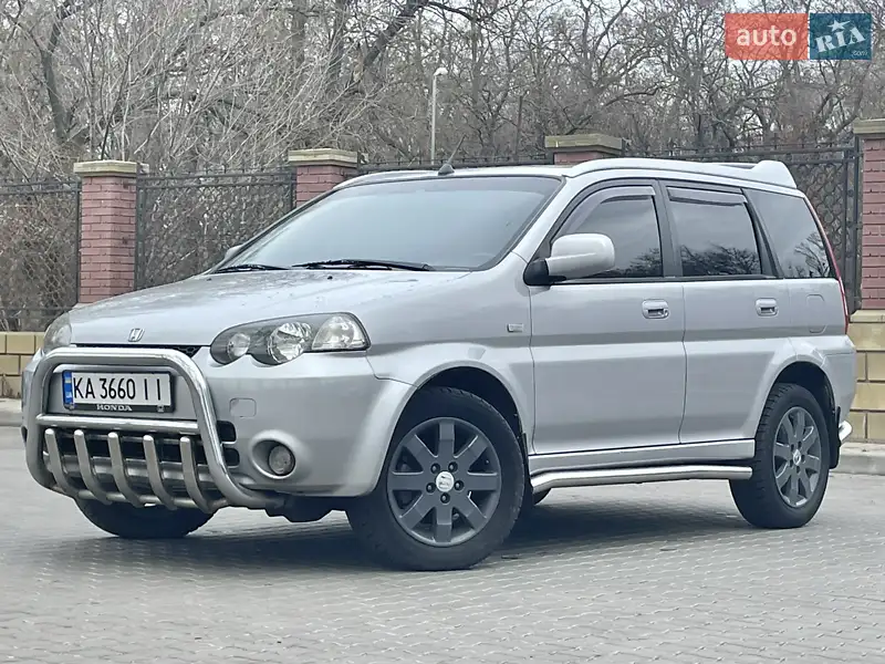 Позашляховик / Кросовер Honda HR-V 2004 в 