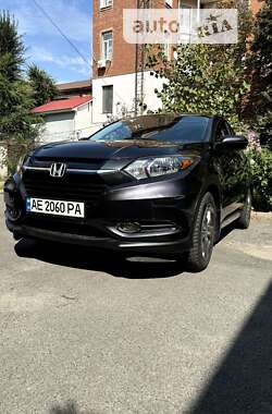 Внедорожник / Кроссовер Honda HR-V 2016 в Днепре