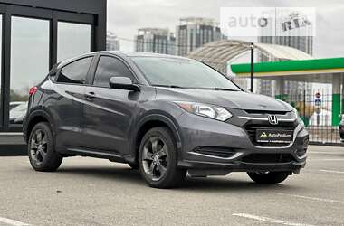 Внедорожник / Кроссовер Honda HR-V 2016 в Киеве