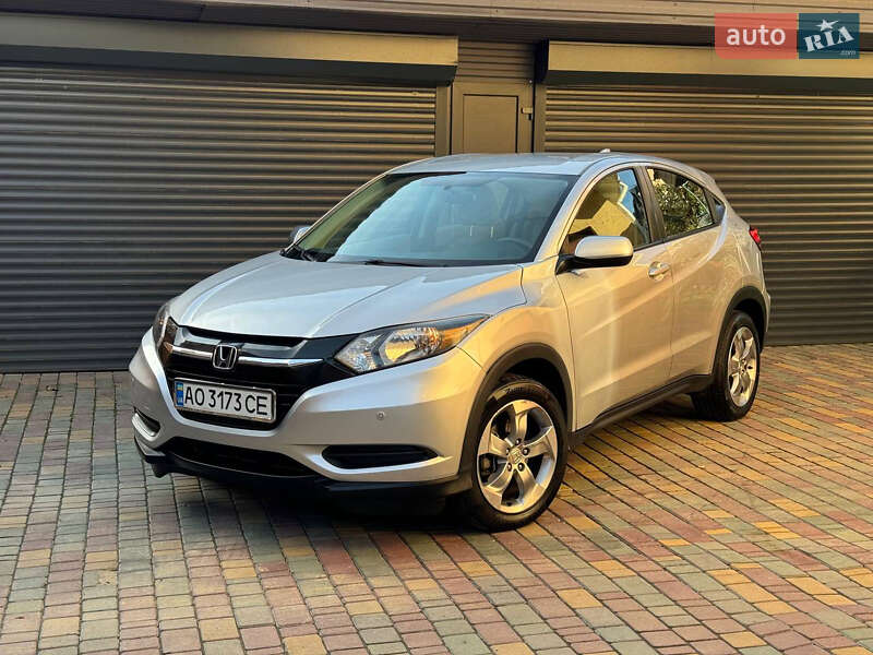 Внедорожник / Кроссовер Honda HR-V 2016 в Ужгороде