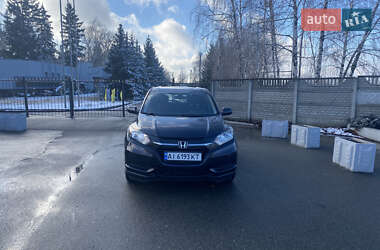 Внедорожник / Кроссовер Honda HR-V 2016 в Новых Петровцах