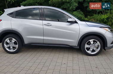 Внедорожник / Кроссовер Honda HR-V 2019 в Городке