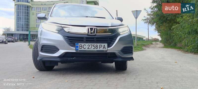 Внедорожник / Кроссовер Honda HR-V 2019 в Городке