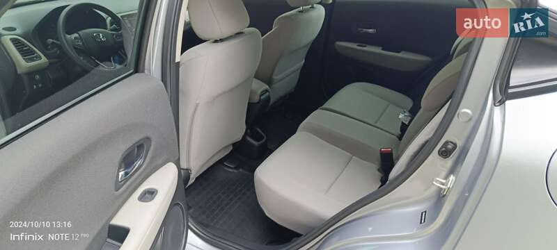 Внедорожник / Кроссовер Honda HR-V 2019 в Городке