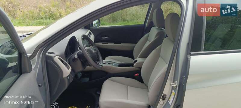 Внедорожник / Кроссовер Honda HR-V 2019 в Городке