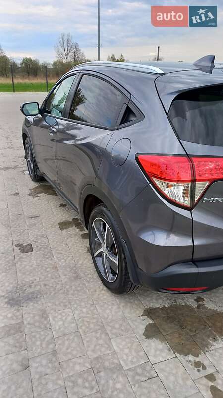 Позашляховик / Кросовер Honda HR-V 2020 в Львові
