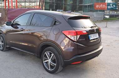 Внедорожник / Кроссовер Honda HR-V 2021 в 