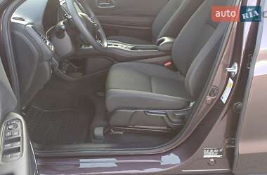 Внедорожник / Кроссовер Honda HR-V 2021 в 