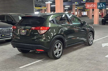Внедорожник / Кроссовер Honda HR-V 2018 в 