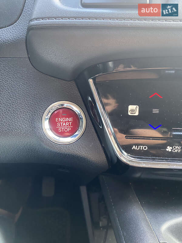 Позашляховик / Кросовер Honda HR-V 2017 в Львові