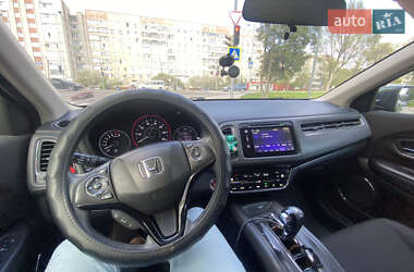 Внедорожник / Кроссовер Honda HR-V 2017 в 