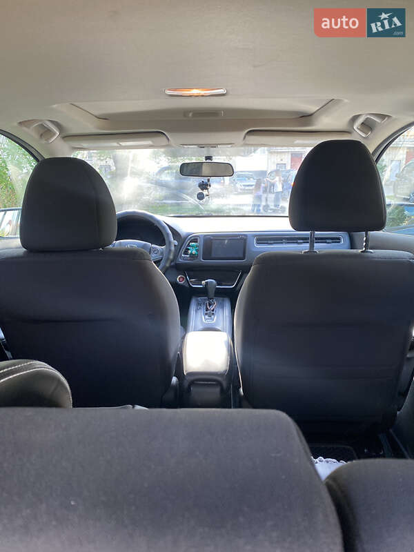 Позашляховик / Кросовер Honda HR-V 2017 в Львові