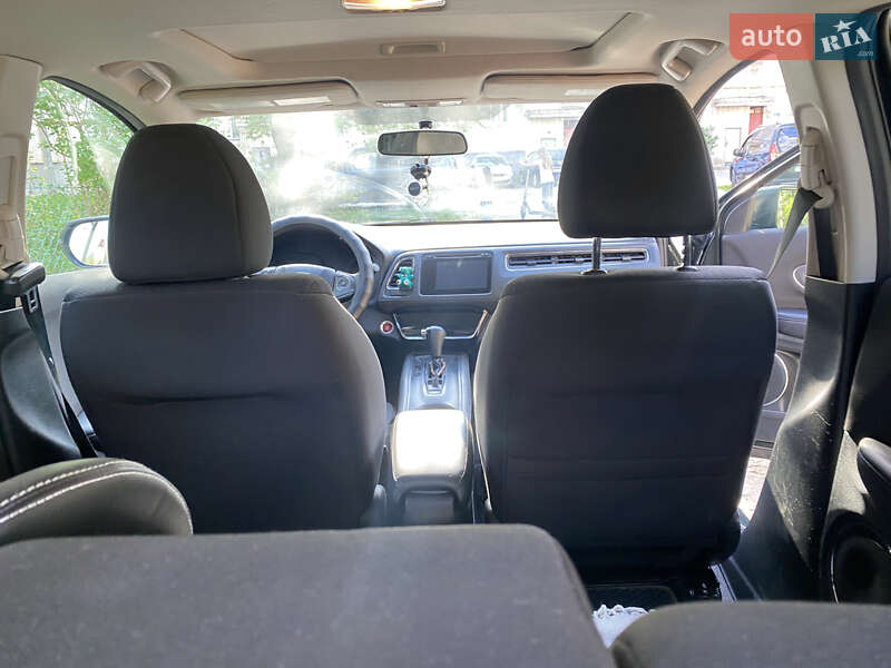 Позашляховик / Кросовер Honda HR-V 2017 в Львові