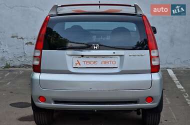 Позашляховик / Кросовер Honda HR-V 2005 в 