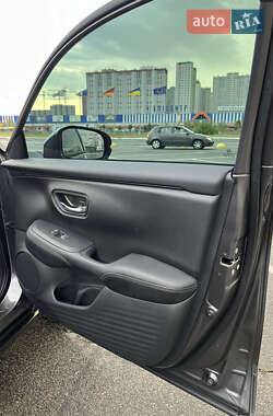 Внедорожник / Кроссовер Honda HR-V 2024 в 
