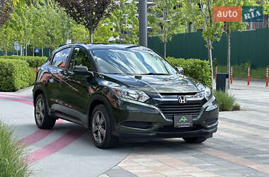Позашляховик / Кросовер Honda HR-V 2018 в 