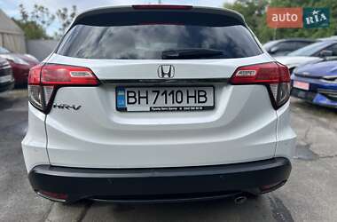 Позашляховик / Кросовер Honda HR-V 2019 в 