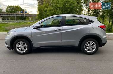 Позашляховик / Кросовер Honda HR-V 2018 в 