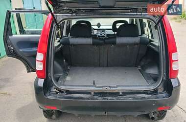 Позашляховик / Кросовер Honda HR-V 2001 в 