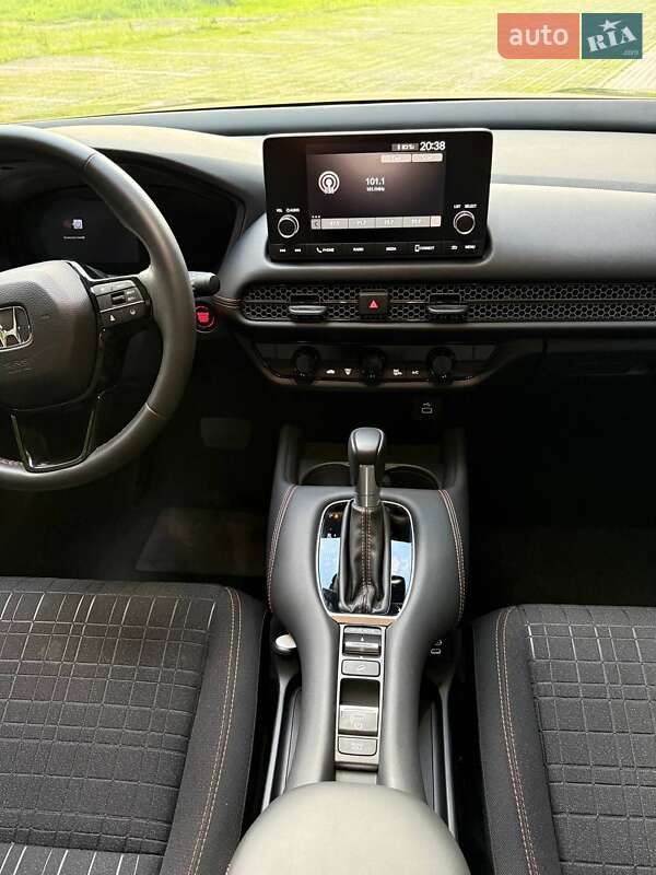 Позашляховик / Кросовер Honda HR-V 2023 в Києві