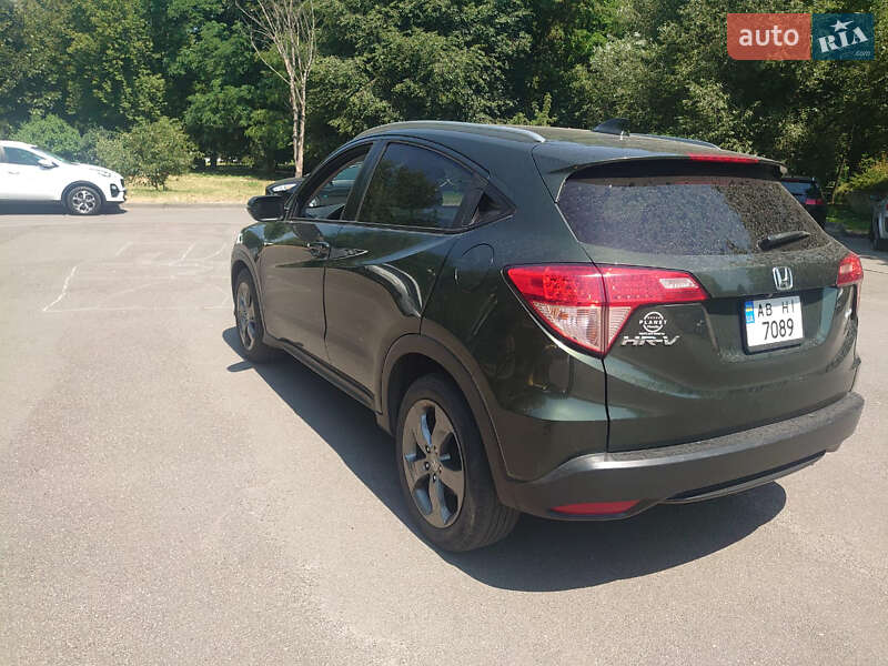 Позашляховик / Кросовер Honda HR-V 2017 в Вінниці