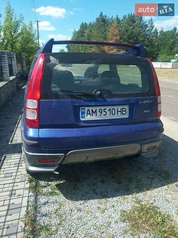 Внедорожник / Кроссовер Honda HR-V 2000 в Коростышеве