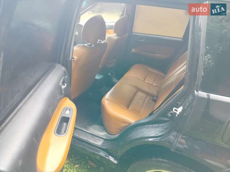 Внедорожник / Кроссовер Honda HR-V 2003 в Тернополе