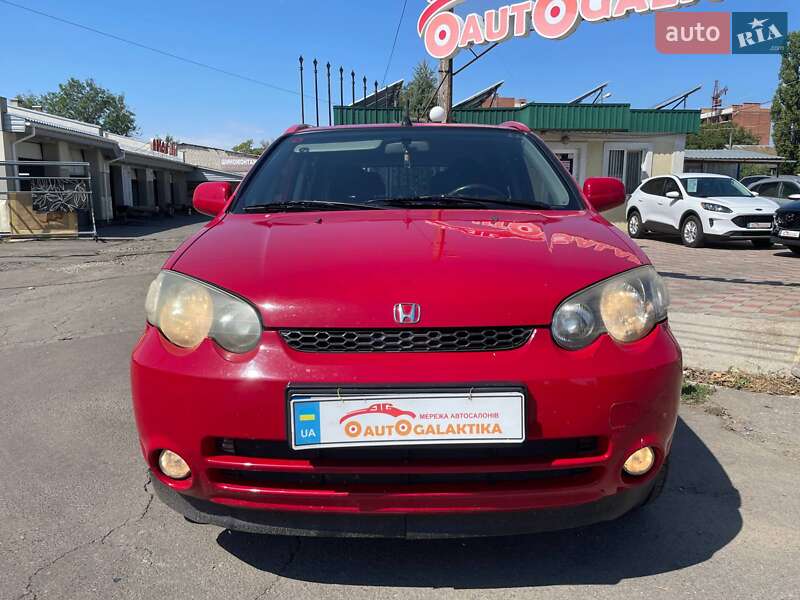 Внедорожник / Кроссовер Honda HR-V 2004 в Николаеве