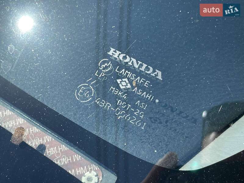 Внедорожник / Кроссовер Honda HR-V 2004 в Николаеве