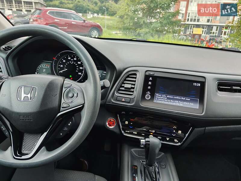 Внедорожник / Кроссовер Honda HR-V 2019 в Киеве