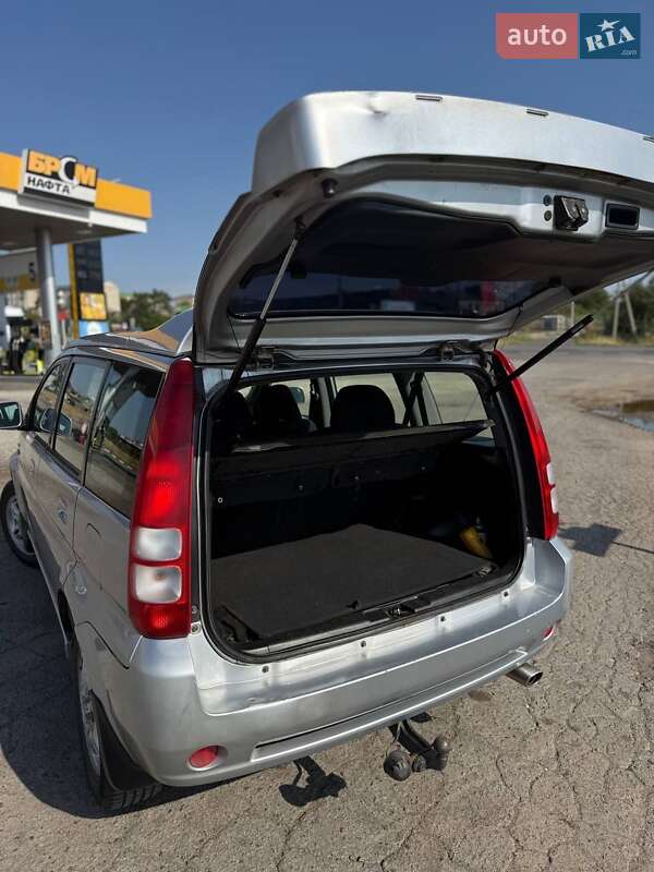 Внедорожник / Кроссовер Honda HR-V 2003 в Коблеве