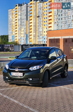 Внедорожник / Кроссовер Honda HR-V 2016 в Киеве