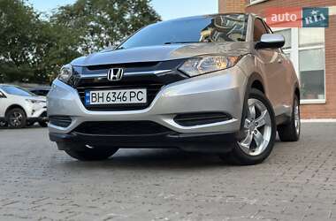 Внедорожник / Кроссовер Honda HR-V 2016 в 