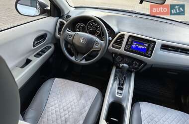 Внедорожник / Кроссовер Honda HR-V 2016 в 